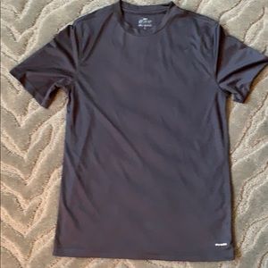 Quick dry athletic tee
